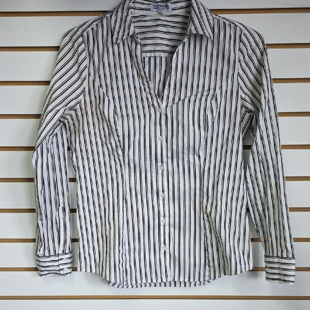 Express ButtonDown long sleeve striped top Med